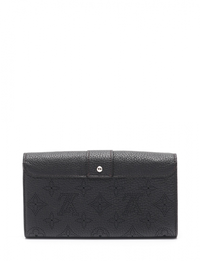 ルイヴィトン 長財布 マヒナ M58136