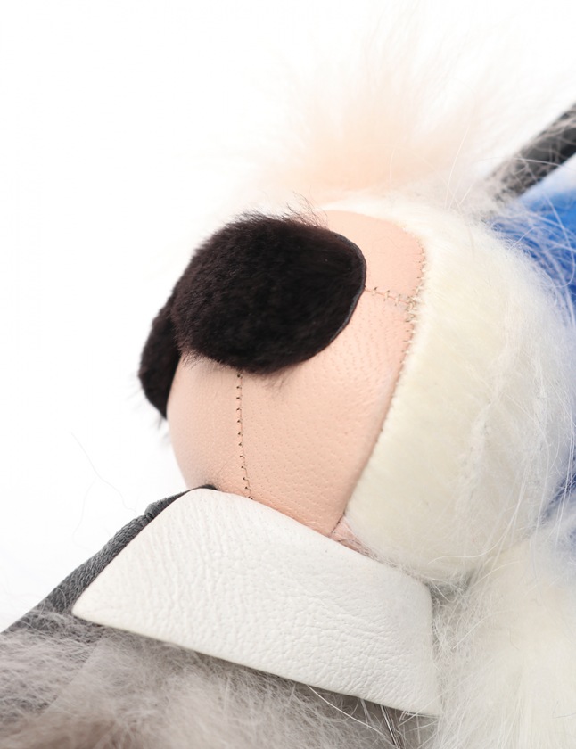 フェンディ FENDI バッグチャーム ミニカーリト 白 グレーブラウン 青 