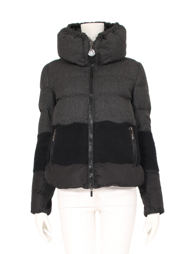 モンクレール MONCLER ダウンジャケット グレー 黒 0 アウター 無地 XS 