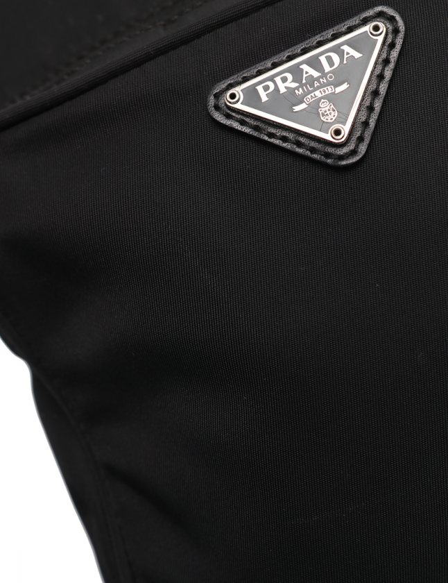 プラダ PRADA ショルダーバッグ ポシェット 黒 BT0169 ナイロン VELA  