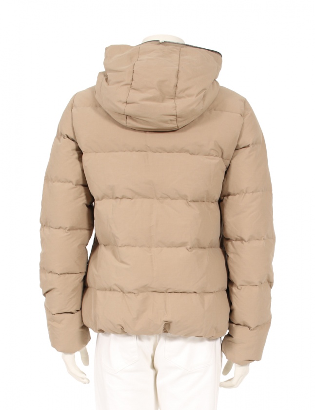 デュベティカ　DUVETICA　フード付きベージュダウンジャケット DUVETICA フード付きベージュダウンジャケット DUVETICA (デュベティカ