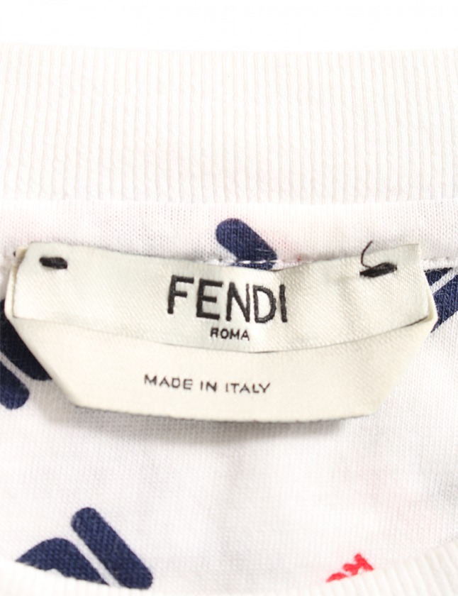 フェンディ FENDI × FILA カットソー フェンディ マニア ズッカ 白 ネイビー 赤 茶 XS トップス 半袖 総柄 FS7011 A5H1 コットン FENDI MANIA レディース フェンディ FENDI × FILA カットソー フェンディ マニア ズッカ 白 ネイビー 赤 茶 XS トップス 半袖 総柄 FS7011 A5H1 コットン FENDI MANIA レディース