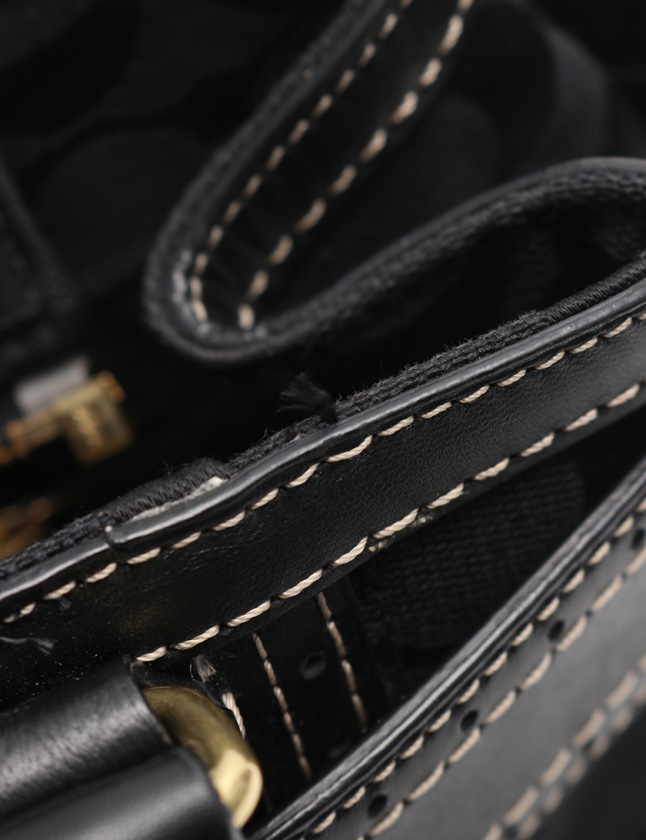 コーチ COACH トートバッグ ハンプトンズ シグネチャー 黒 F10508 