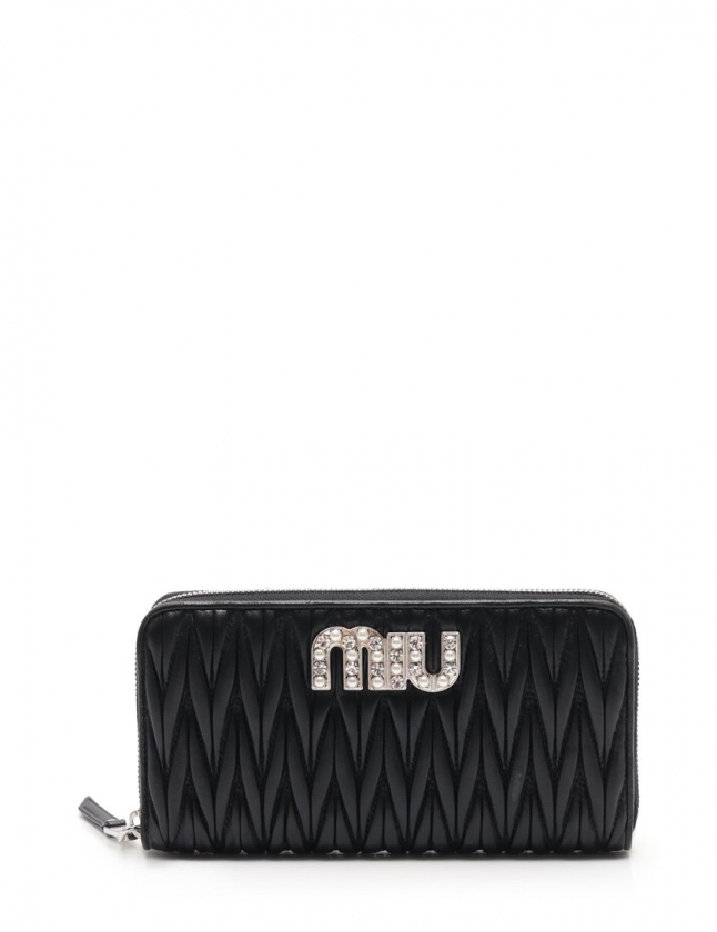 ミュウミュウ miumiu ラウンドファスナー長財布 マテラッセ 黒 小物 