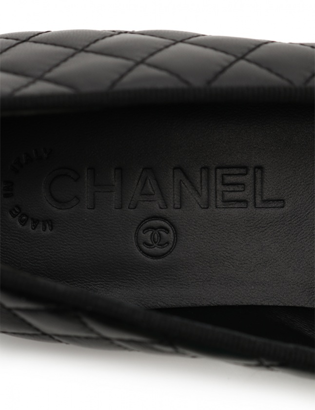 CHANEL 黒 ココマークラメローファー 38 シャネル CHANEL ローファー マトラッセ ココマーク 黒 38 C