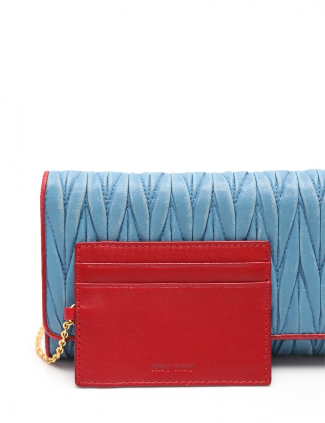 ミュウミュウ miumiu 二つ折り長財布 マテラッセ 水色 赤 小物
