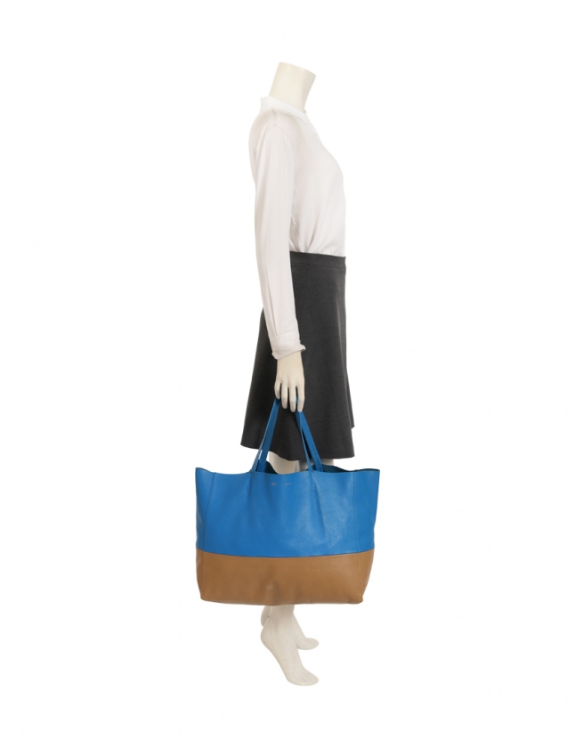 CELINE ホリゾンタルトートバック水色 黒 トートバッグ　新品未使用 楽天市場】【セリーヌ】Celine ホリゾンタルカバ トートバッグ