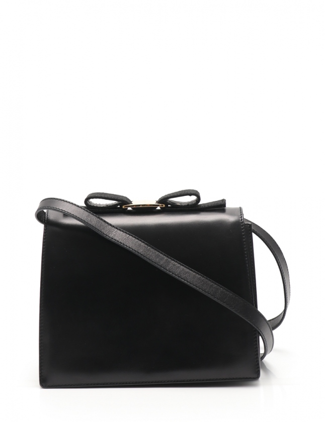 サルヴァトーレフェラガモ Salvatore Ferragamo ショルダーバッグ 