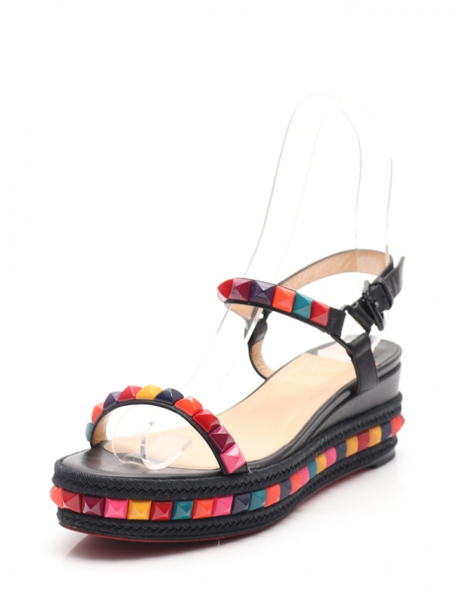 クリスチャンルブタン Christian louboutin カタクロウ 黒 マルチ 
