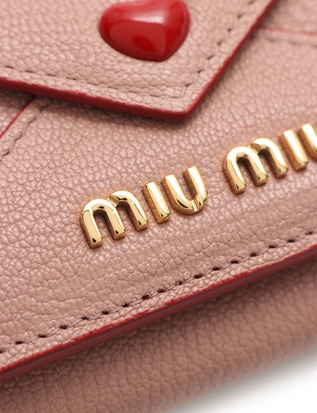 ミュウミュウ miumiu 三つ折り財布 ハート コンパクトウォレット