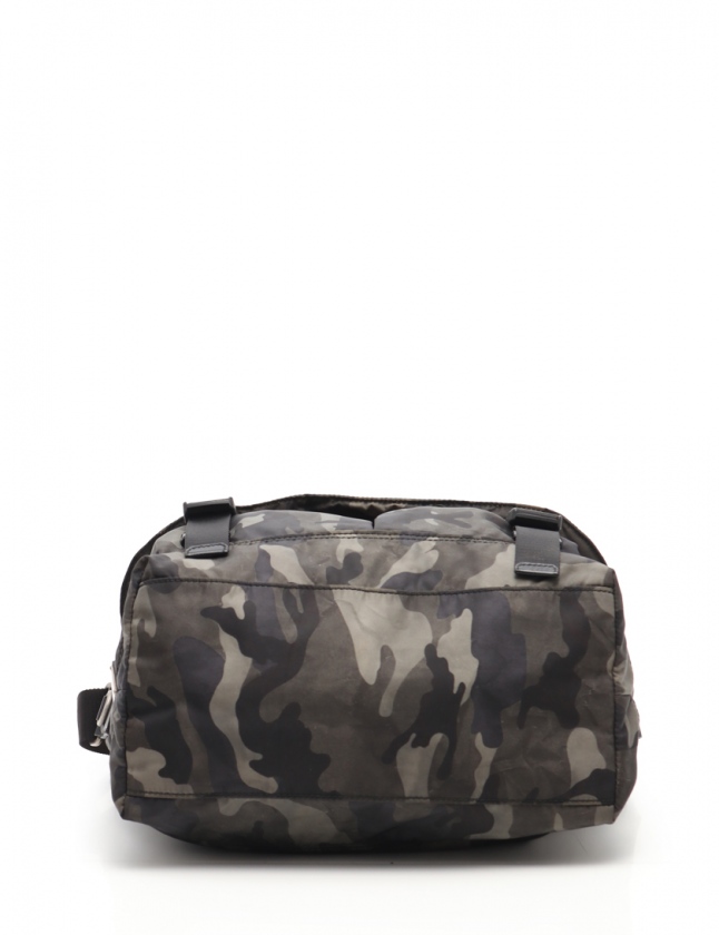 PRADA プラダ 迷彩 メッセンジャーバッグ ナイロン レザー イタリア製 プラダ PRADA メッセンジャーバッグ ショルダーバッグ 迷彩