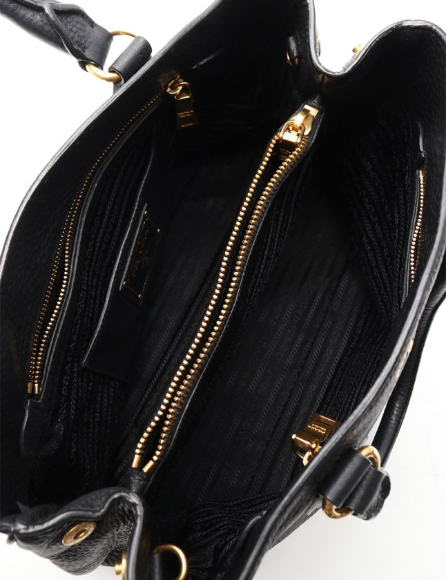 PRADA BN2579 WT-DANO ブラックレザーハンドバッグ プラダ PRADA ハンドバッグ ショルダーバッグ 黒 BN2579 レザー