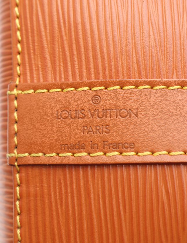 ルイヴィトン LOUIS VUITTON ショルダーバッグ プチノエ エピ ジパング