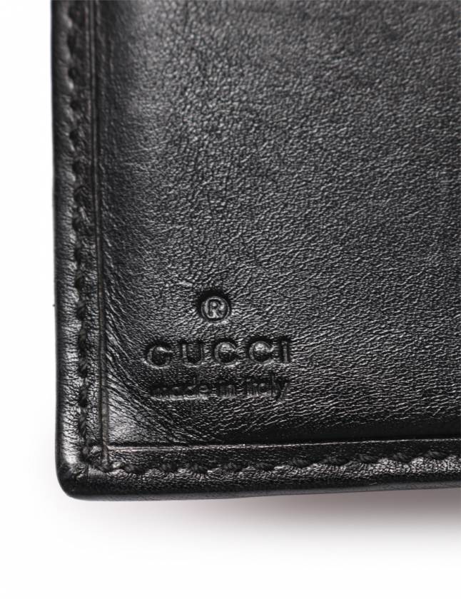 グッチ GUCCI 二つ折り財布 グッチシマ 黒 小物 レザー 146198