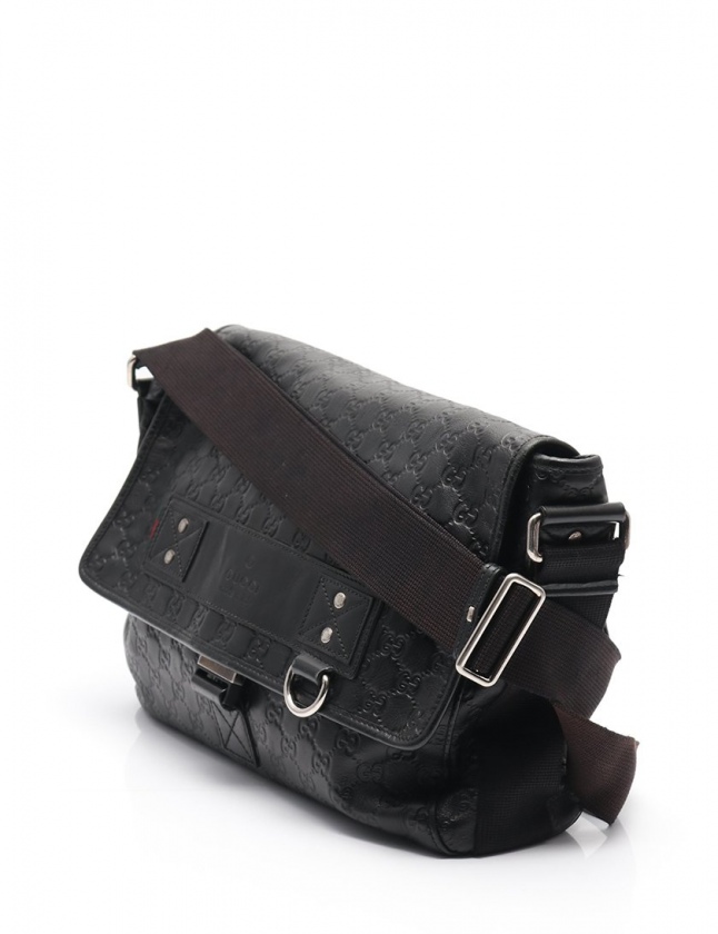 GUCCI グッチレザー ブラックメッセンジャーバッグ グッチ GUCCI メッセンジャーバッグ ショルダーバッグ