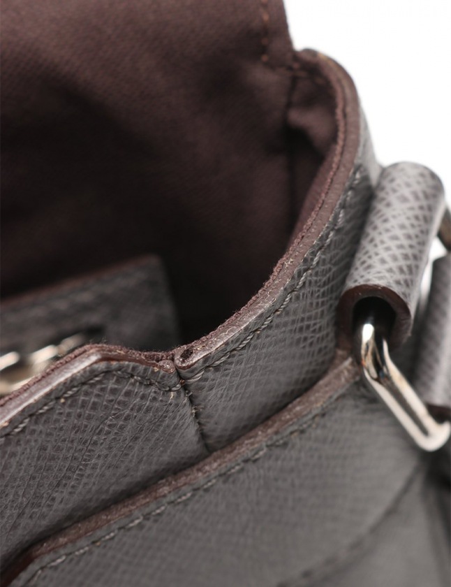 ルイヴィトン LOUIS VUITTON ショルダーバッグ ロマンGM タイガ