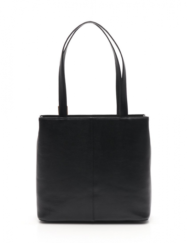 バーバリー BURBERRY ショルダーバッグ 黒 レザー レディース 114