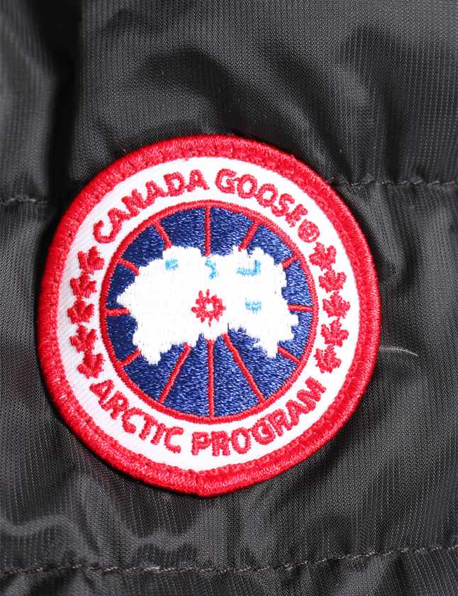 カナダグース CANADA GOOSE ダウンジャケット 
