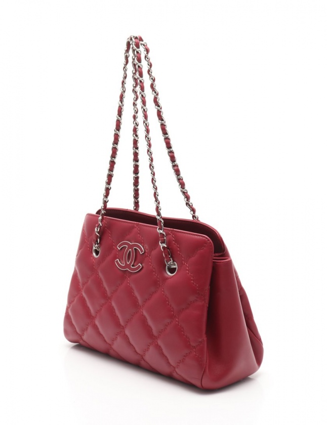 シャネル CHANEL チェーンショルダーバッグ ウルトラステッチ