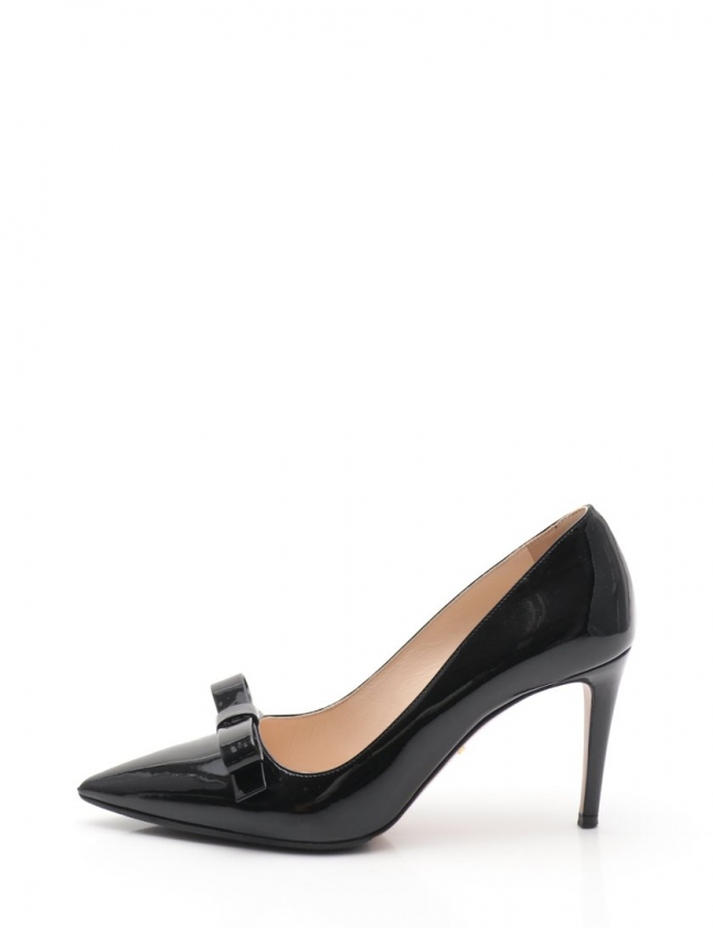 PRADA エナメルパンプス ブラック 24.5
