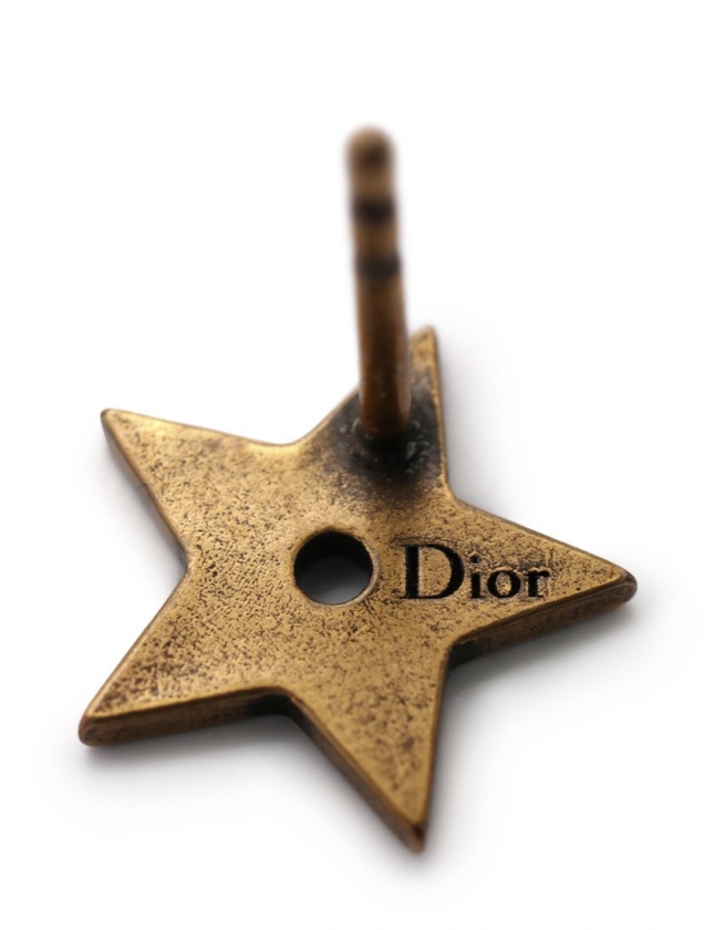 Dior パール 星モチーフ ゴールドピアス Christian Diorパールと星・蝶モチーフのピアス