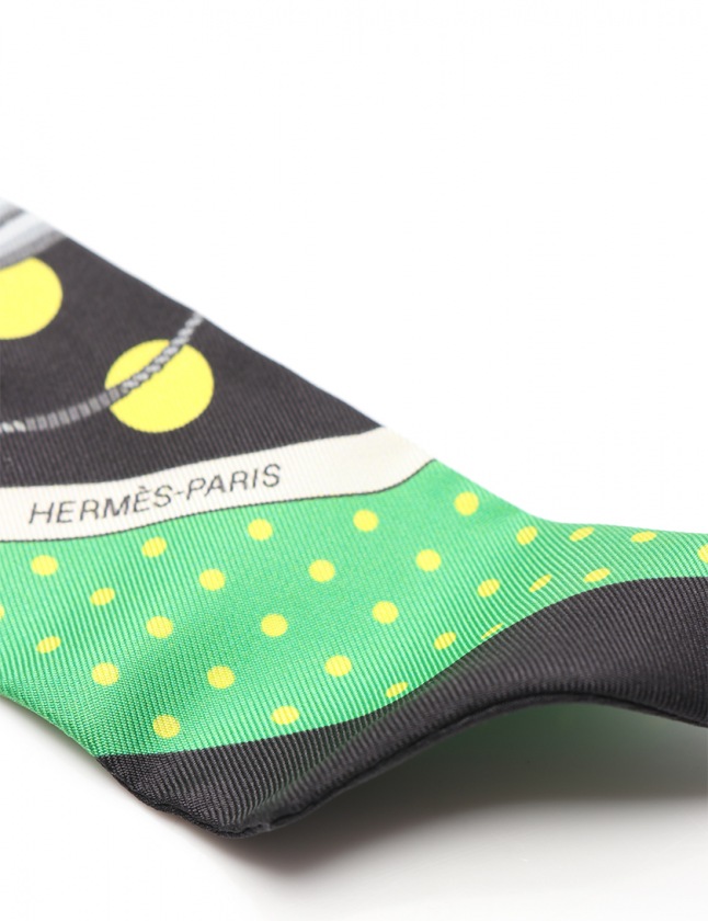 エルメス HERMES リボンスカーフ ツイリー 黒 緑 黄 小物 シルク
