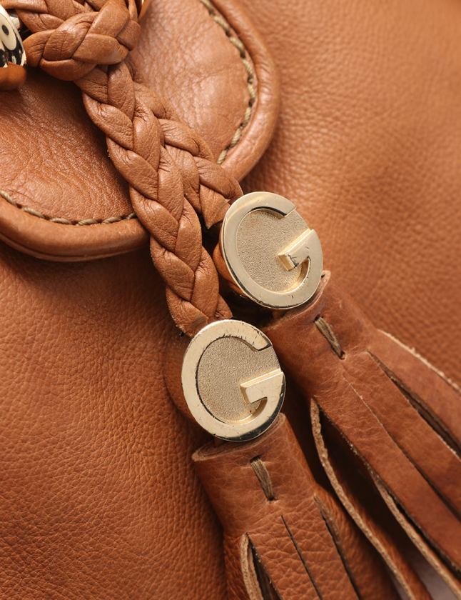 GUCCI】セミショルダーバッグマラケシュタッセル編み込みレザー.-休日