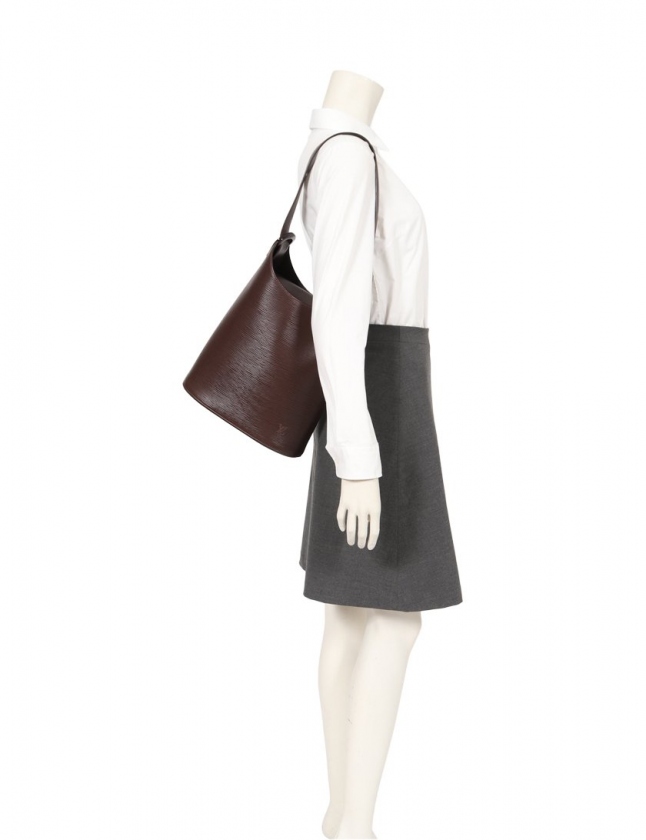 ルイヴィトン LOUIS VUITTON ショルダーバッグ ヴェルソー エピ モカ 