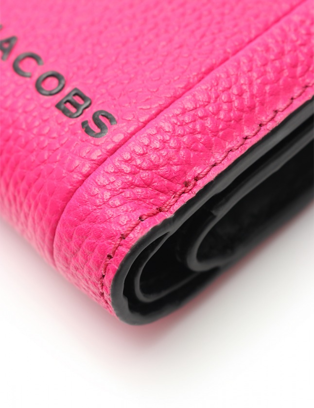 【未使用品】マークジェイコブス 二つ折り 財布 ピンク タグ付き MARC JACOBS マークジェイコブス 財布 二つ折り財布 S101L01SP21