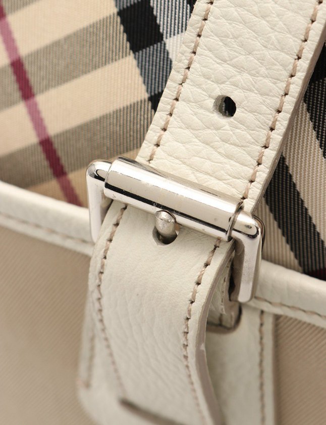 バーバリー BURBERRY トートバッグ ノバチェック ベージュ 白