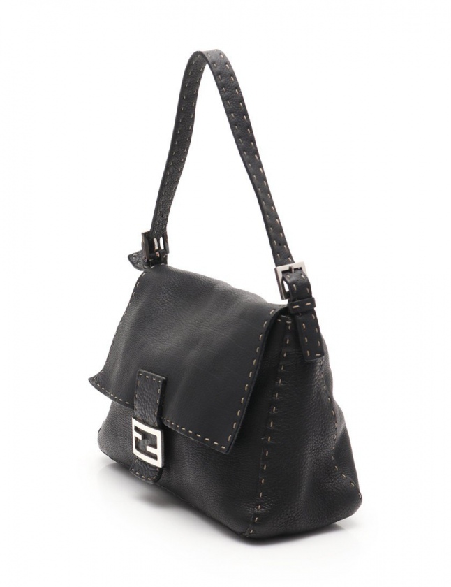 フェンディ FENDI ショルダーバッグ セレリア マンマバケット 黒