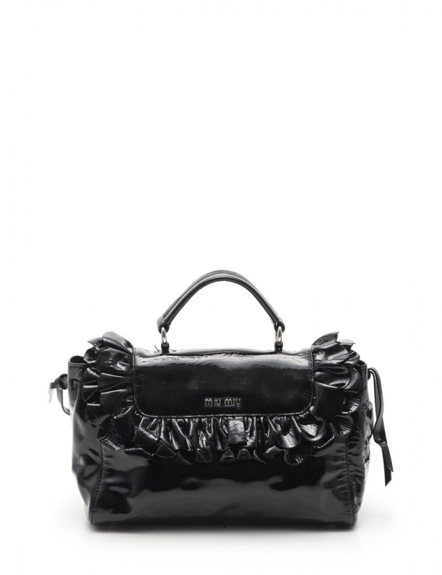 良品　miu miu ミュウミュウ フリルレザー ビッグクラッチバッグ 良品 miu miu ミュウミュウ フリルレザー ビッグクラッチバッグ