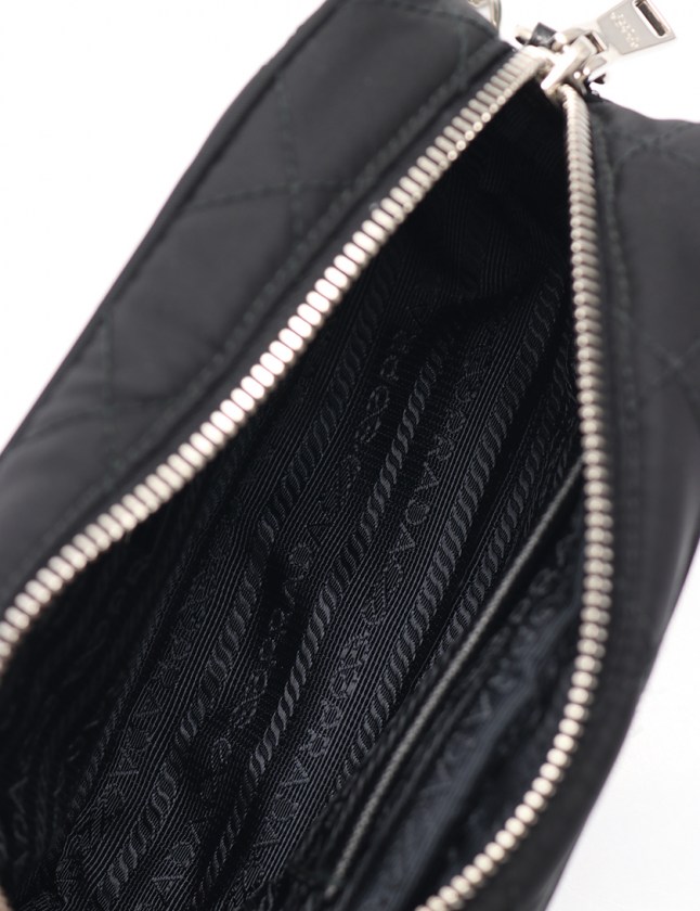 リーリエ様専用 プラダ ボストンバッグ チェーン ナイロン