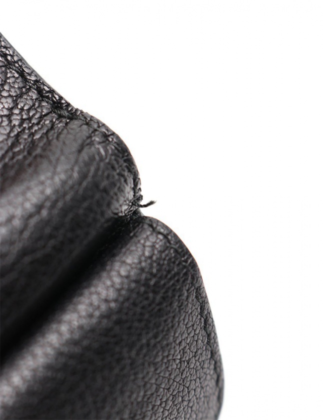 ミュウミュウ miumiu 三つ折り財布 黒 小物 レザー 5MH020 レディース