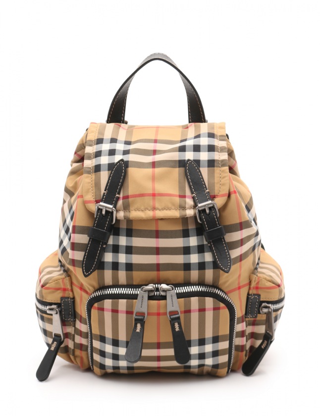 BURBERRY バックパック ベージュ 黒 赤　リュック BURBERRY バックパック ベージュ 黒 赤リュック