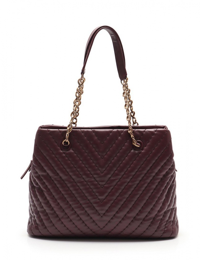シャネル Vステッチ シェブロンラムスキン トートバッグ シャネル CHANEL チェーントートバッグ シェブロン Vステッチ