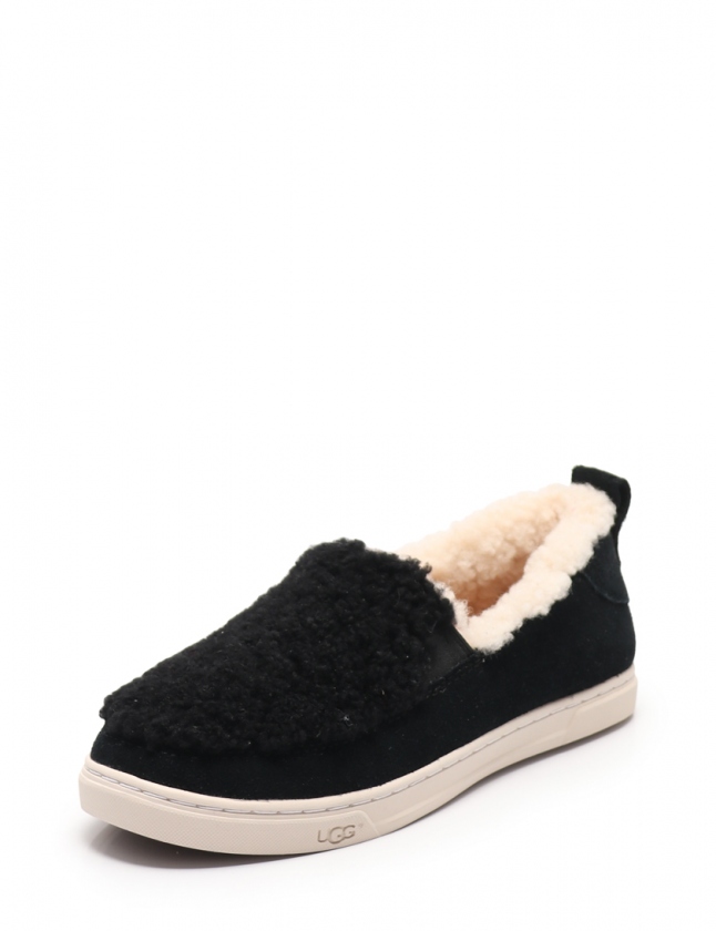 UGG」 スリッポン 7 ブラック レディース UGG ブラック スリッポン