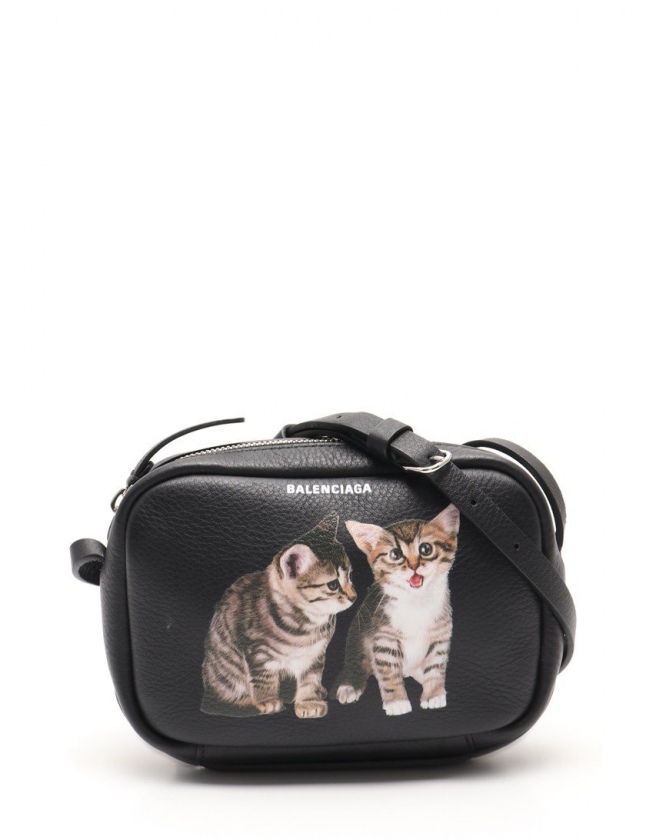 バレンシアガ BALENCIAGA ショルダーバッグ エブリデイ カメラ バッグ 