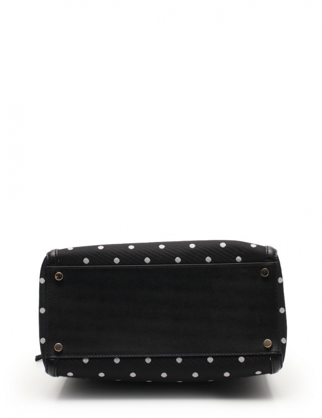 未使用ケイトスペード タグ付 kate spade PPバンド かごバッグ 希少 希少 未使用品 ケイトスペード かごバッグ アルマジロ ストロー