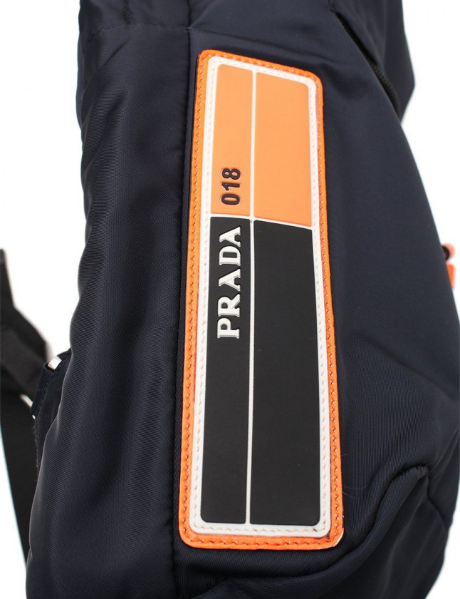 プラダ PRADA クロスボディバッグ ワンショルダーバッグ ネイビー 