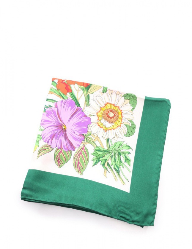 グッチ GUCCI スカーフ 緑 白 マルチカラー 小物 花柄 シルク
