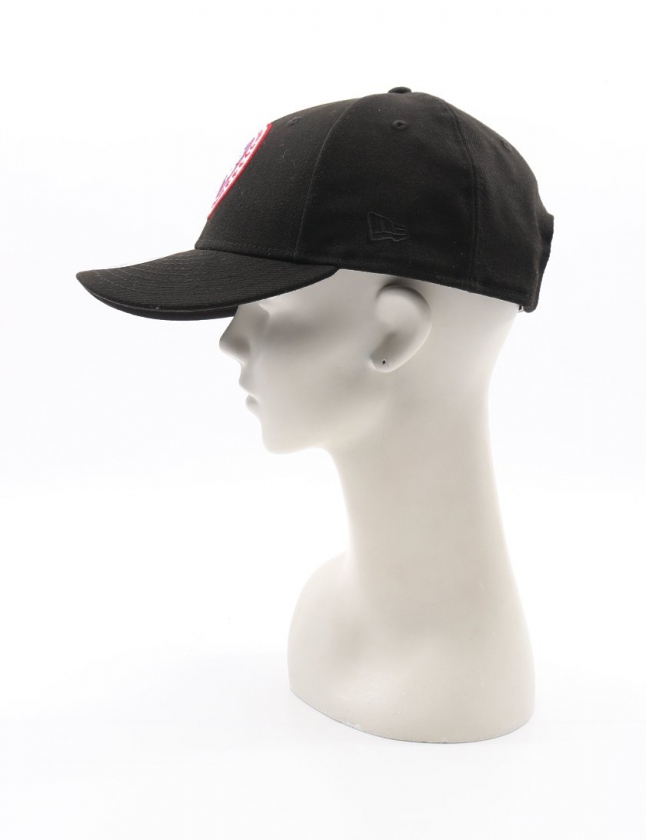 カナダグース ニューエラ キャップ　 NEW ERA 黒 カナダグース ニューエラ キャップ CANADAGOOSE NEW ERA 黒