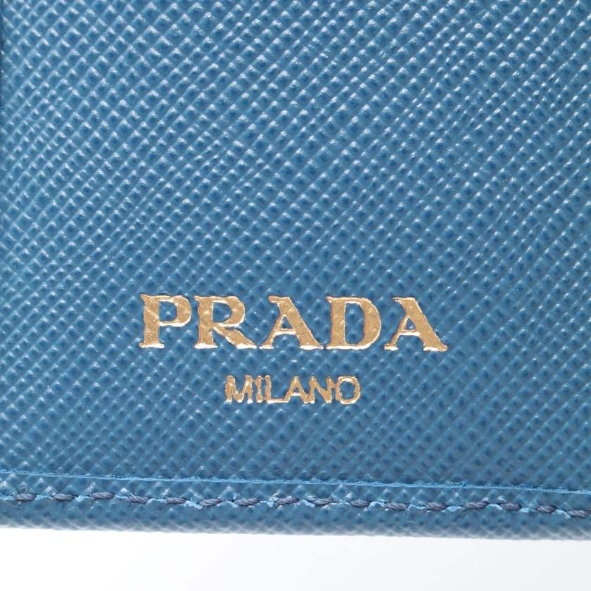 プラダ PRADA 二つ折り財布 SAFFIANO METAL 水色 小物 サフィアーノ