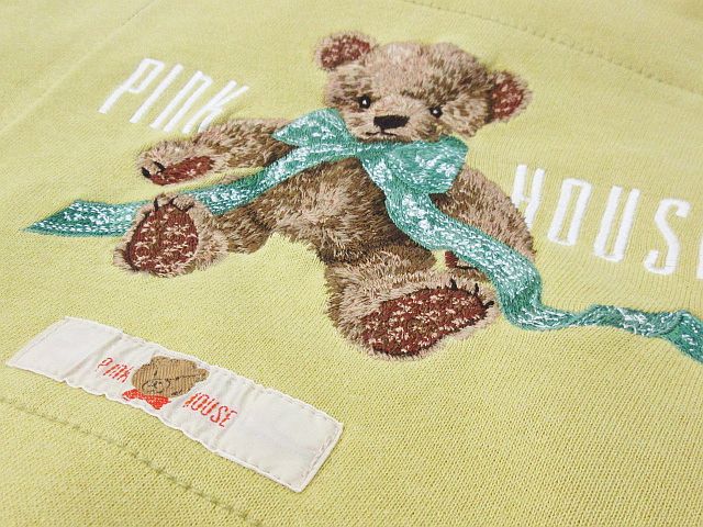 ピンクハウス　ロゴブローチ　イエロー エンブレムブローチ｜ピンクハウスオフィシャルオンラインストア｜PINK