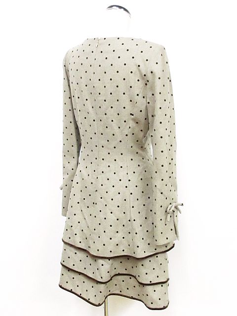 エムズグレイシー M S Gracy ワンピース ミニ 長袖 ボートネック ティアード フリル ドット プリント リボン 茶系 黒 9 Nk 01 レディース 116 ベクトルパーク