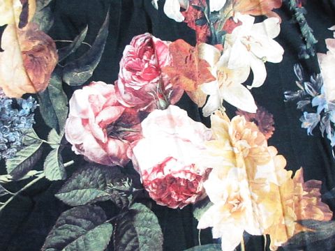 イクコIKUKOノースリーブ ワンピース バラ柄薔薇 ロング丈 2