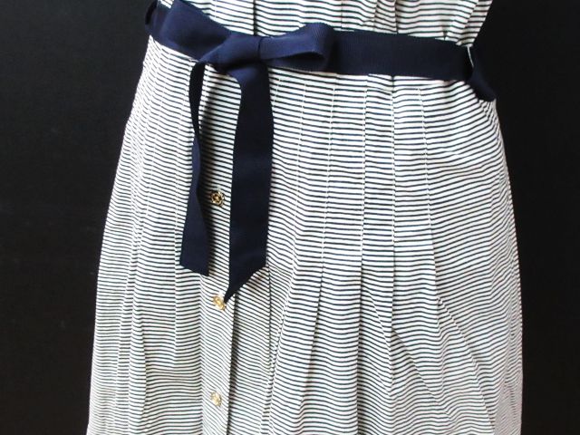 未使用品 トリーバーチ Tory Burch シャツ ワンピース ボーダー 開襟 フレア タック リボンベルト ひざ丈 ストレッチ アイボリー 黒 6 Mm 01 レディース 116 ベクトルパーク