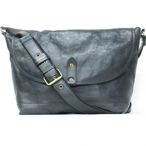 エフィー efffy modern design レザー ショルダーバッグ 