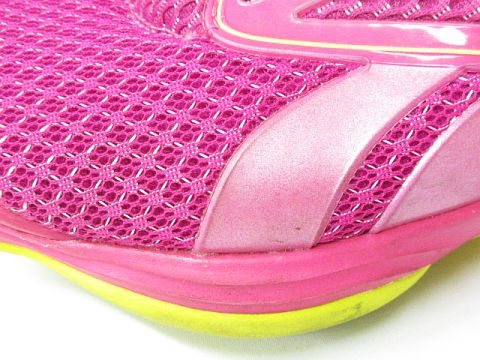 美品Reebok イージートーンハイカットシューズ ブラック/ピンク26センチ Reebok イージートーンハイカットシューズ ブラック/ピンク26