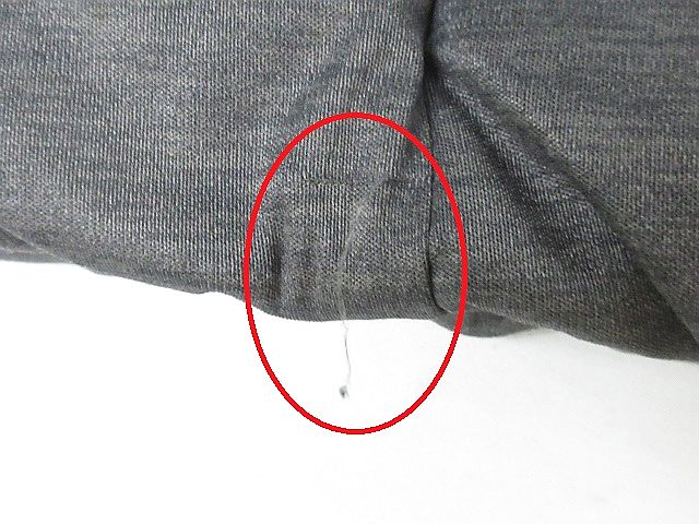 ユニクロ UNIQLO ダウン ベスト フェザー混 ジップアップ フード